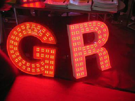 木里LED发光字常见的安装误区。